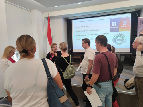 Pályaválasztási eseményről fotó jelenítődik meg