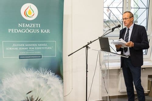 A Nemzeti Pedagógus Kar és a Kulturális és Innovációs Minisztérium közös konferenciája