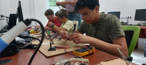 Diákjaink szakmájukat gyakorolják