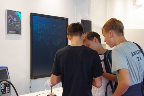 Pályaválasztási eseményről fotó jelenítődik meg