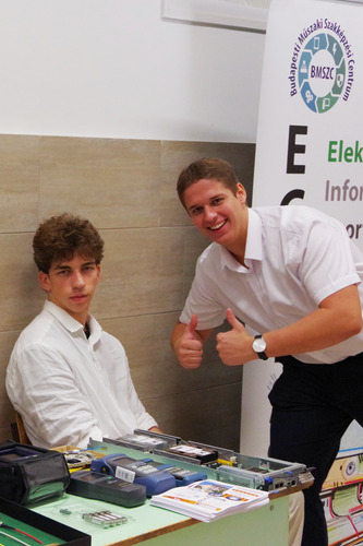 Pályaválasztási eseményről fotó jelenítődik meg