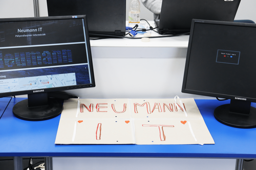 Pályaválasztási eseményről fotó jelenítődik meg