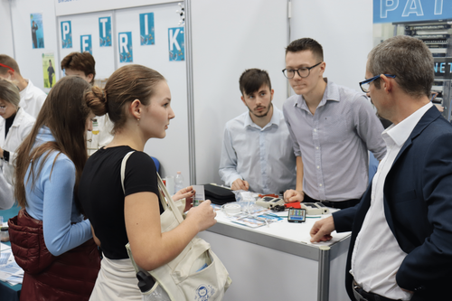 Pályaválasztási eseményről fotó jelenítődik meg