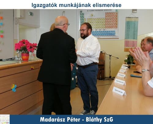 Oktatónkat köszöntjük Oklevéllel