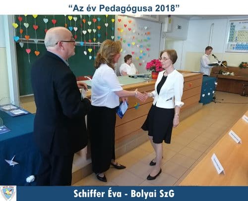 Oktatónkat köszöntjük Oklevéllel