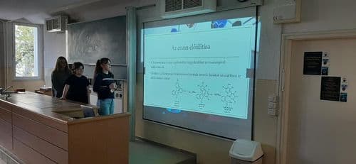 Diákéletről fotó jelenítődik meg