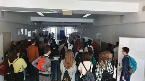 Diákéletről fotó jelenítődik meg