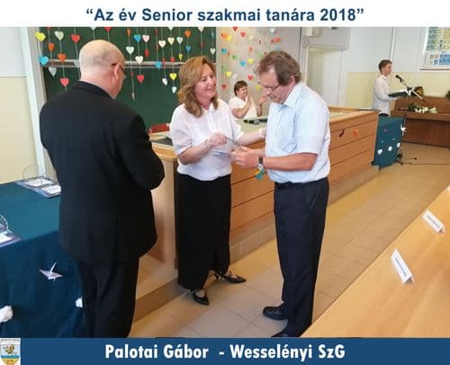 Oktatónkat köszöntjük Oklevéllel