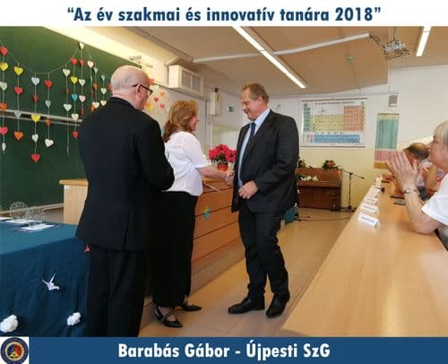 Oktatónkat köszöntjük Oklevéllel