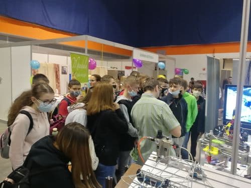 Pályaválasztási eseményről fotó jelenítődik meg