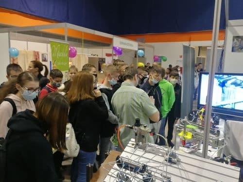 Pályaválasztási eseményről fotó jelenítődik meg