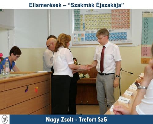 Oktatónkat köszöntjük Oklevéllel