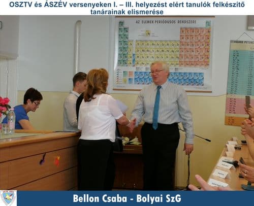 Oktatónkat köszöntjük Oklevéllel