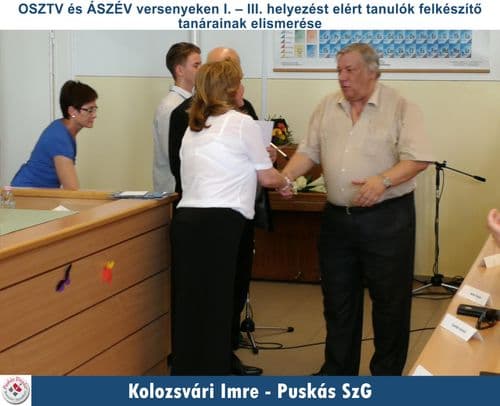 Oktatónkat köszöntjük Oklevéllel